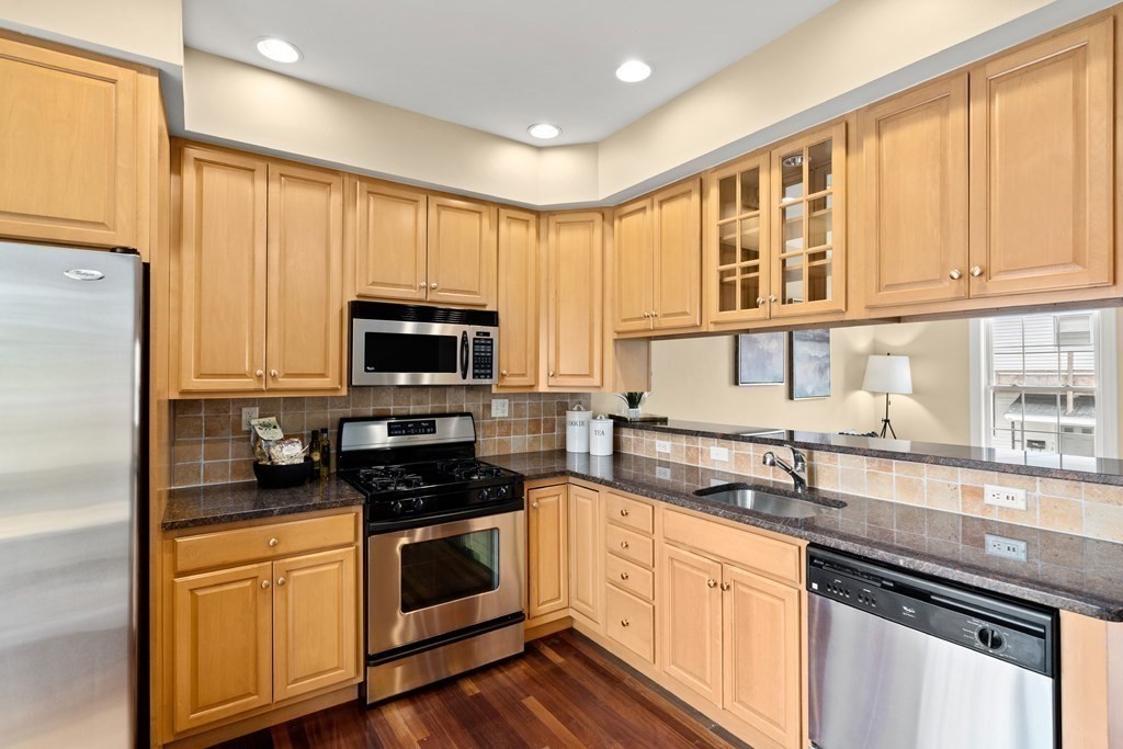 72 Exchange Street, Unit 1 Waltham, MA 02451 - Photo 5 of 17