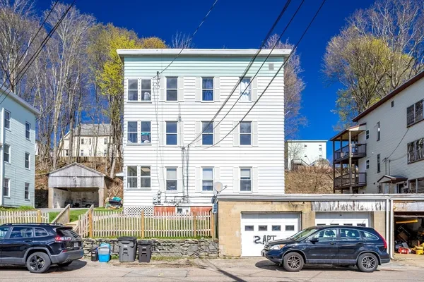 $549,900 | 242 Pine Street, Gardner, MA 01440