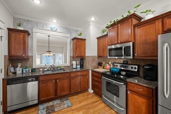 $350,000 | 2904 Howell Street, North Kansas City, MO 64116