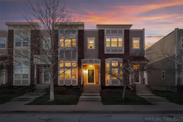 $340,000 | 2904 Howell Street, North Kansas City, MO 64116