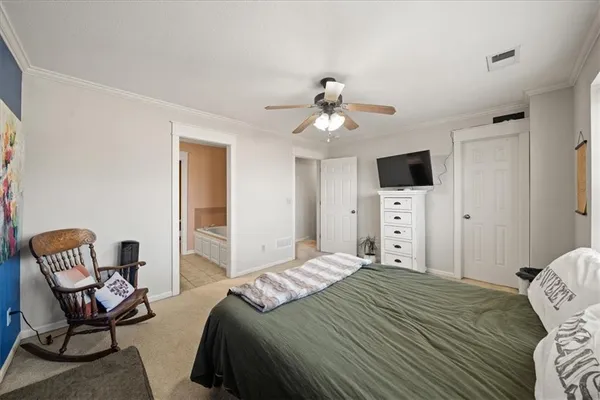 $340,000 | 2904 Howell Street, North Kansas City, MO 64116