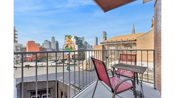 $995,000 | 10-63 Jackson Avenue, Unit 6G | Long Island City