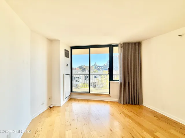 $399,000 | 25 Forest Street, Unit 8C, Stamford, CT 06901