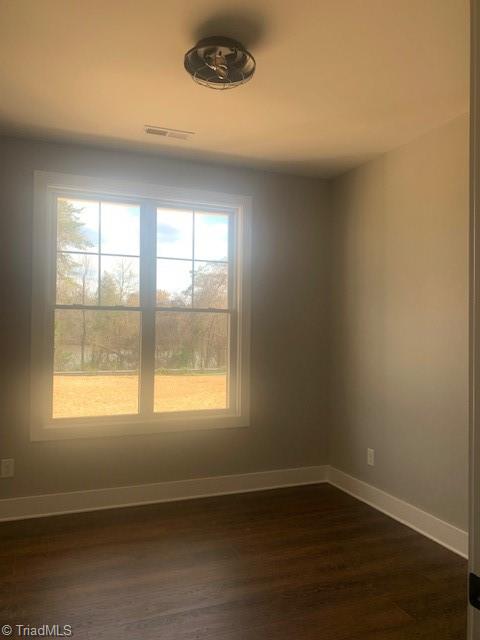 919 Aberdeen Road High Point, NC 27265 - Photo 23 of 34 Gallery Image 23
