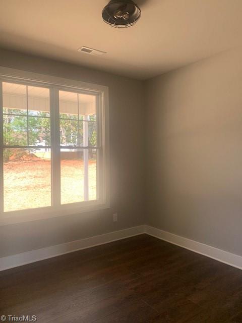919 Aberdeen Road High Point, NC 27265 - Photo 26 of 34 Gallery Image 26