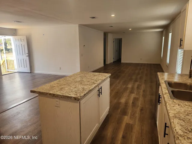 $2,100 | 5086 Timberwood Trail, Middleburg, FL 32068