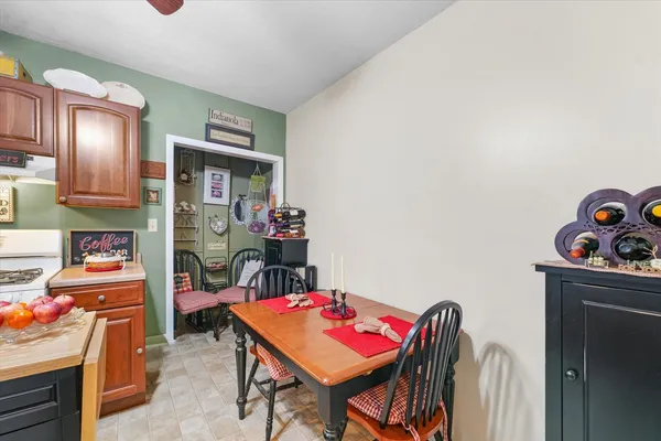 $59,000 | 101 South Vermilion Street, Indianola, IL 61850