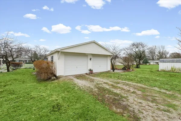 $59,000 | 101 South Vermilion Street, Indianola, IL 61850