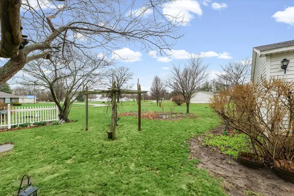 $59,000 | 101 South Vermilion Street, Indianola, IL 61850