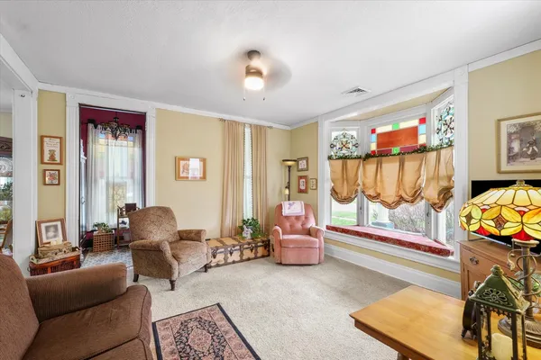 $59,000 | 101 South Vermilion Street, Indianola, IL 61850