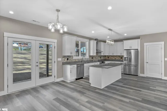 $540,000 | 222 Lake Forest Circle, Easley, SC 29642