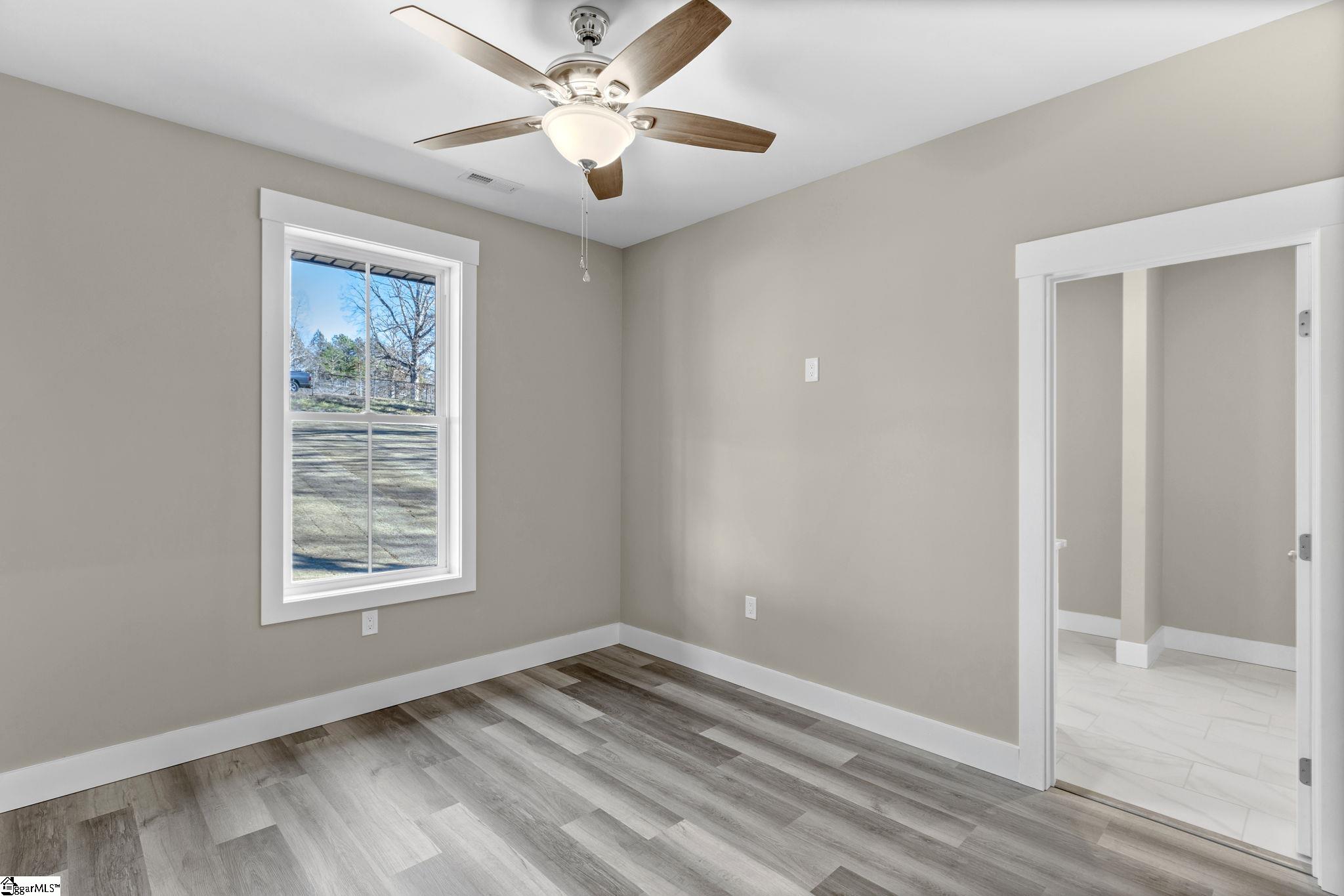 222 Lake Forest Circle Easley, SC 29642 - Photo 21 of 38
