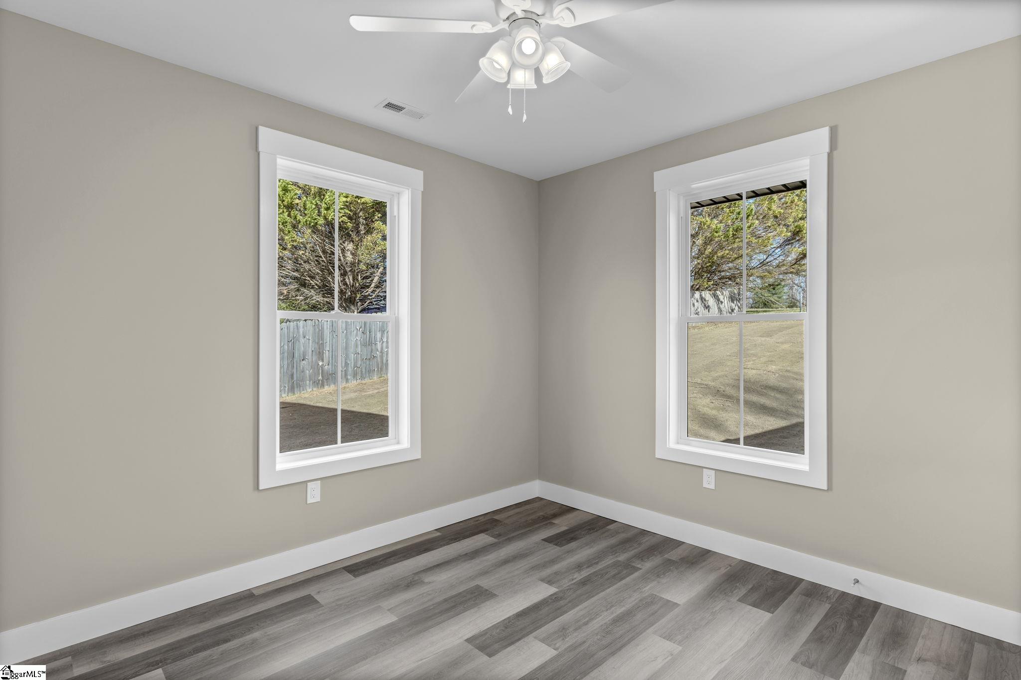222 Lake Forest Circle Easley, SC 29642 - Photo 27 of 38