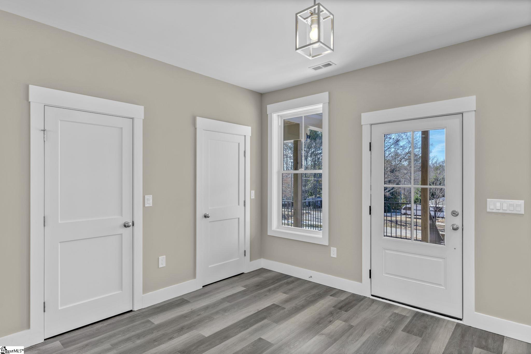 222 Lake Forest Circle Easley, SC 29642 - Photo 29 of 38