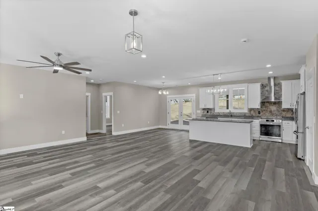 $540,000 | 222 Lake Forest Circle, Easley, SC 29642