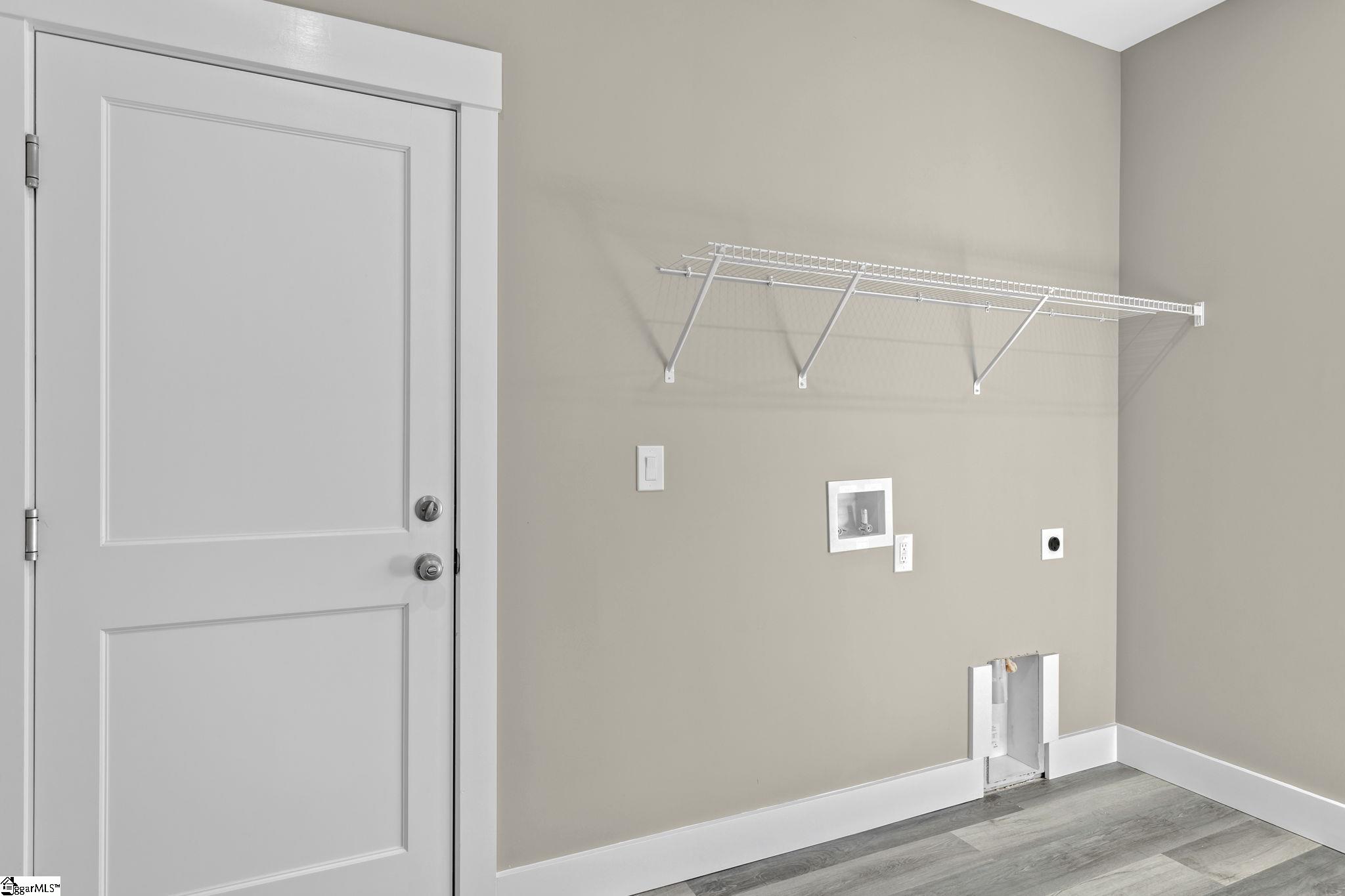 222 Lake Forest Circle Easley, SC 29642 - Photo 10 of 38