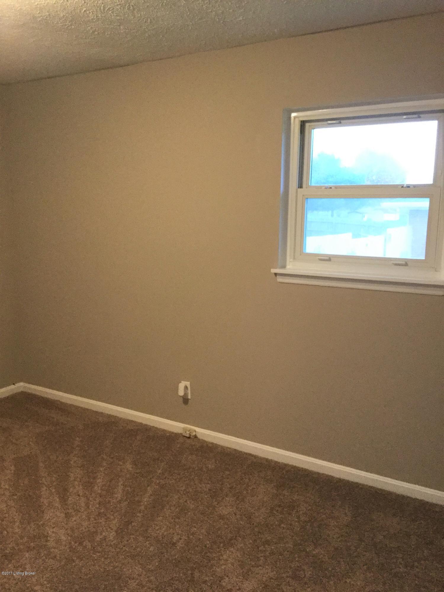 271 McCormack Road Waddy, KY 40076 - Photo 8 of 18 bdrm1