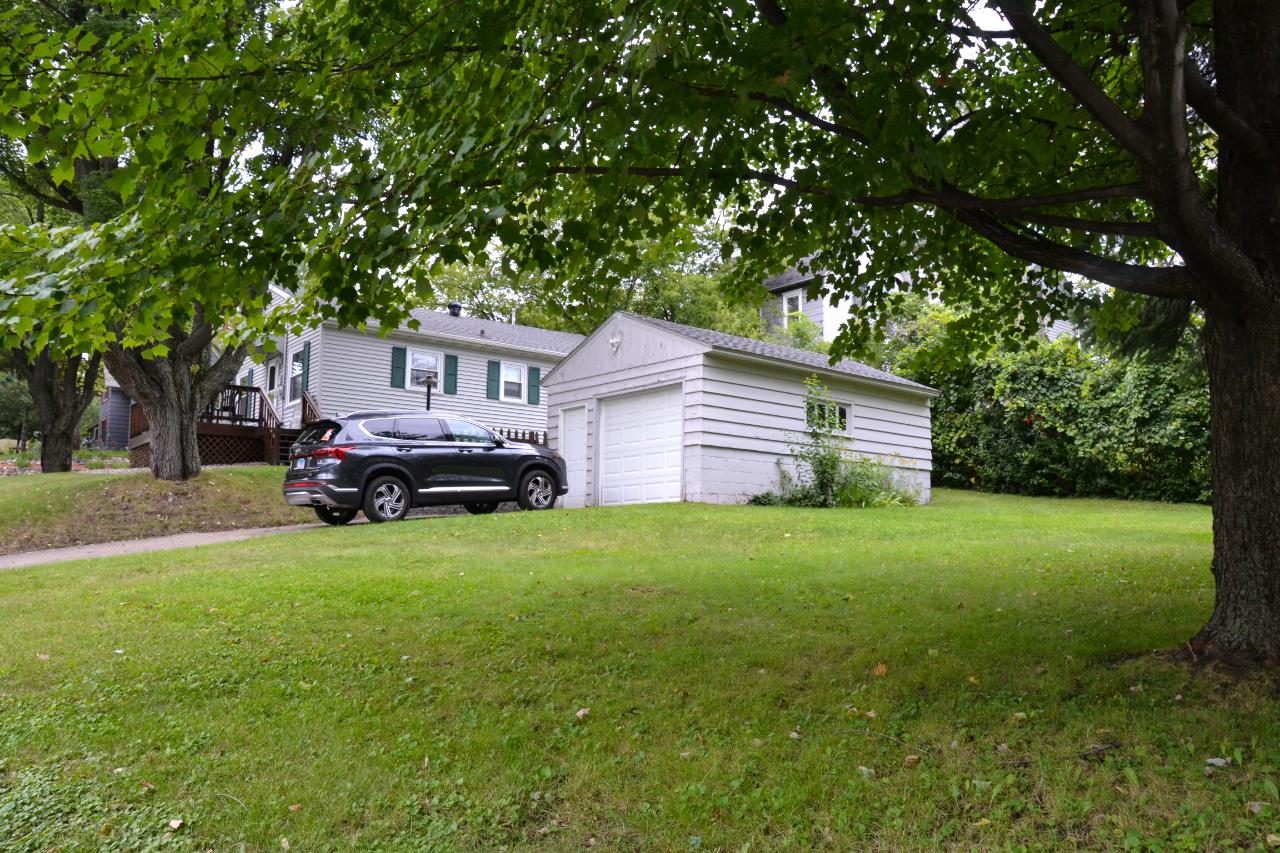 404 Evergreen Court Rhinelander, WI 54501 - Photo 16 of 26 Gallery Image 16