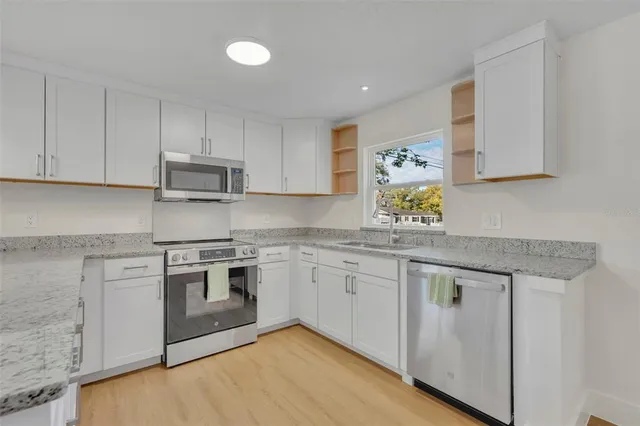 $449,975 | 1303 Stowe Avenue, Mount Dora, FL 32757