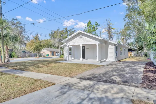 $449,975 | 1303 Stowe Avenue, Mount Dora, FL 32757