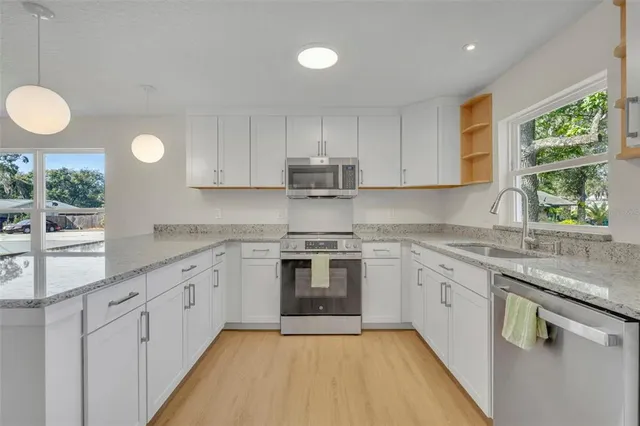 $449,975 | 1303 Stowe Avenue, Mount Dora, FL 32757