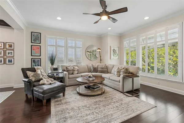 $4,250 | 426 South Lincoln Avenue, Tampa, FL 33609