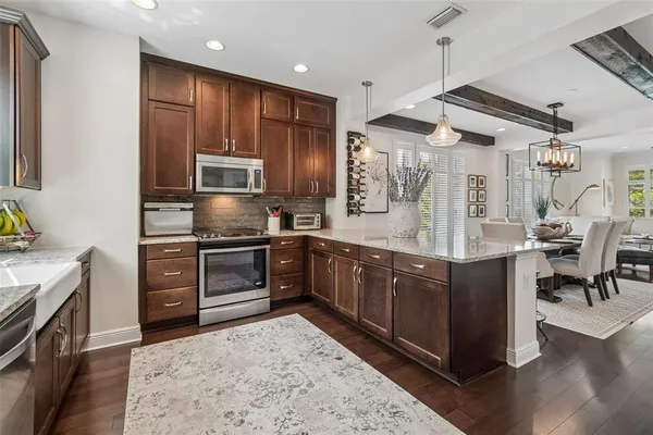 $4,250 | 426 South Lincoln Avenue, Tampa, FL 33609