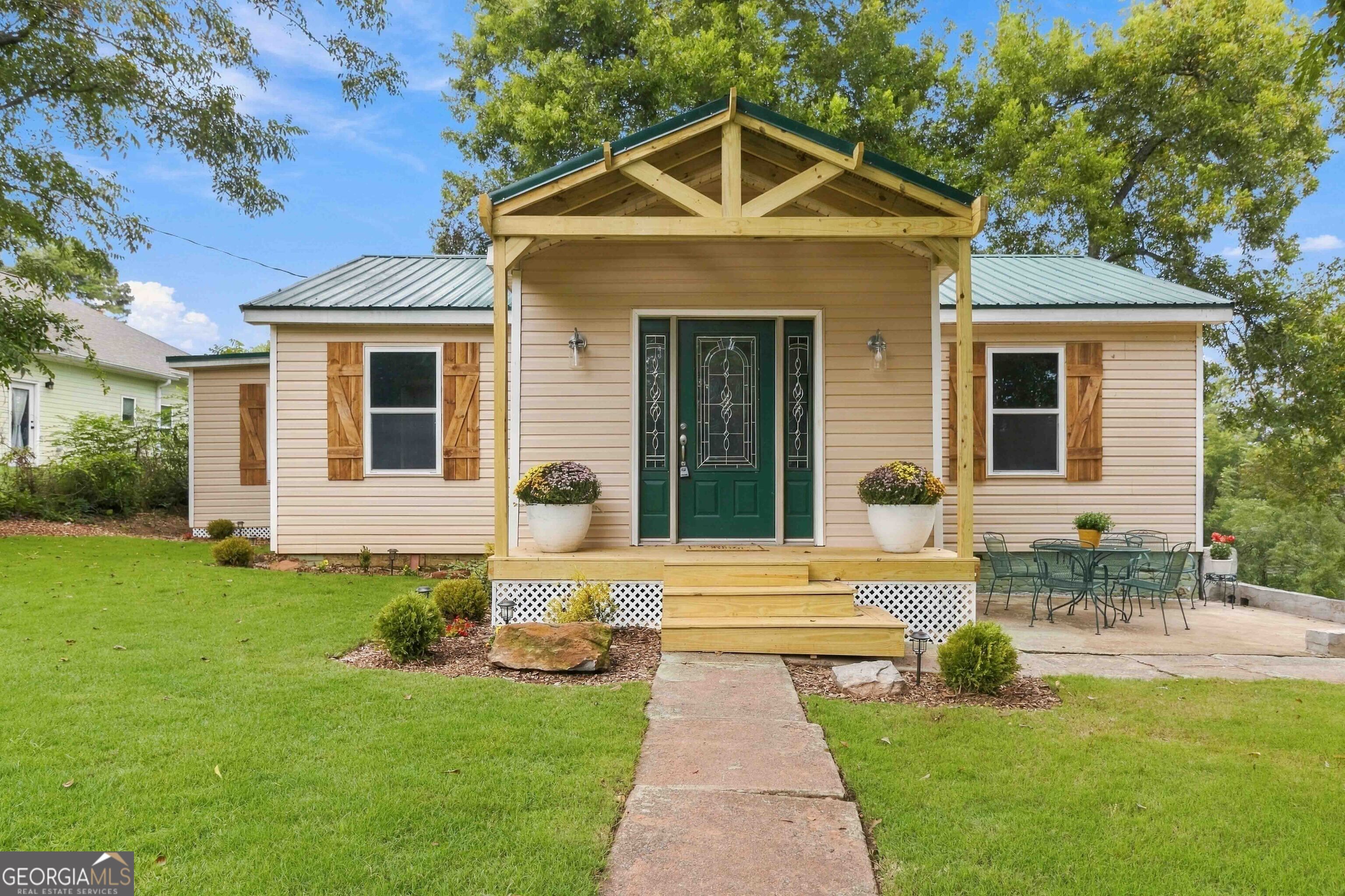 133 Bennett Street Commerce, GA 30529 - Photo 3 of 45 Gallery Image 3
