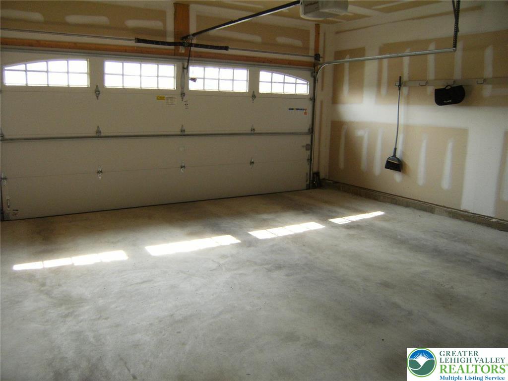 4088 Eveningstar Road Emmaus, PA 18049 - Photo 38 of 78