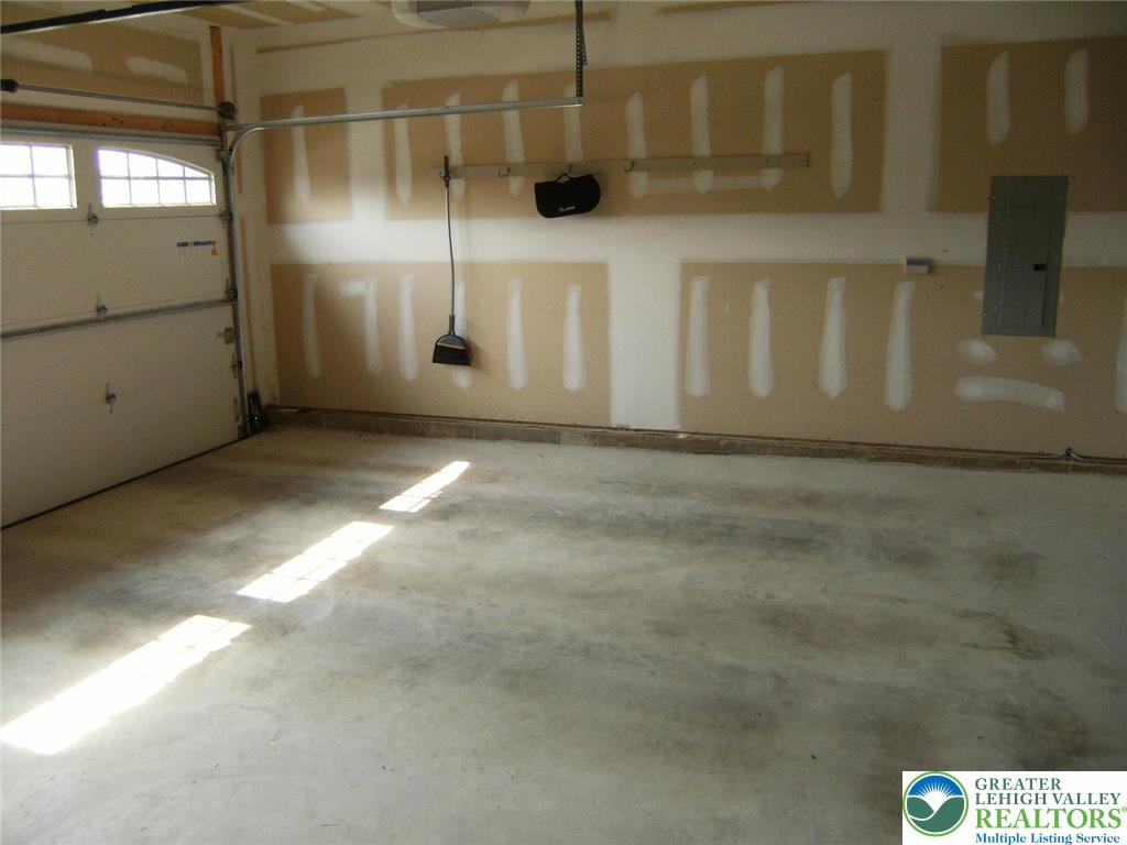 4088 Eveningstar Road Emmaus, PA 18049 - Photo 39 of 78