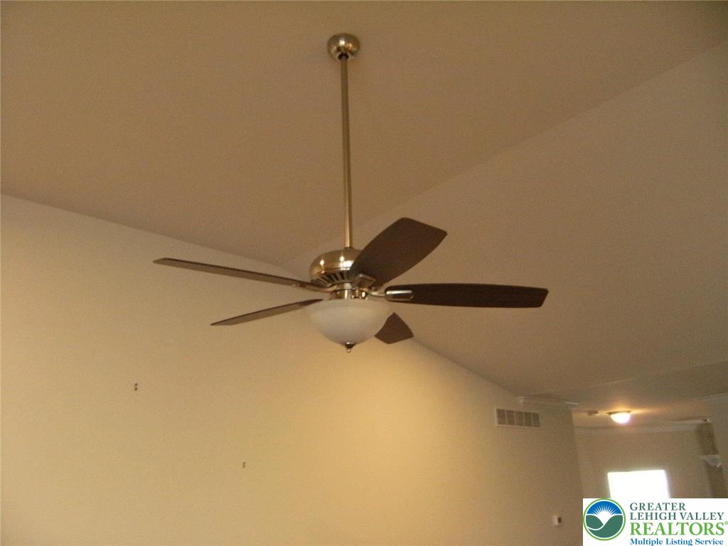 4088 Eveningstar Road Emmaus, PA 18049 - Photo 44 of 78