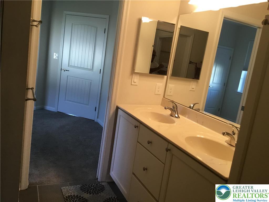 4088 Eveningstar Road Emmaus, PA 18049 - Photo 61 of 78