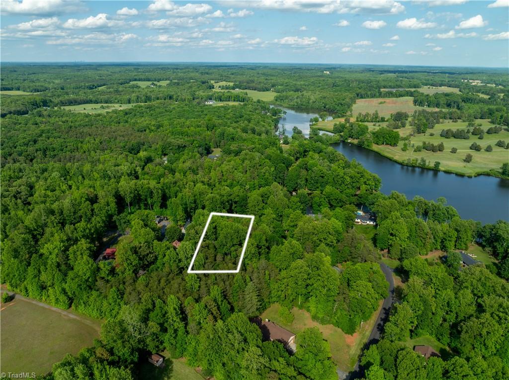 281 Lakeview Road Mocksville, NC 27028 - Photo 21 of 32 Gallery Image 21