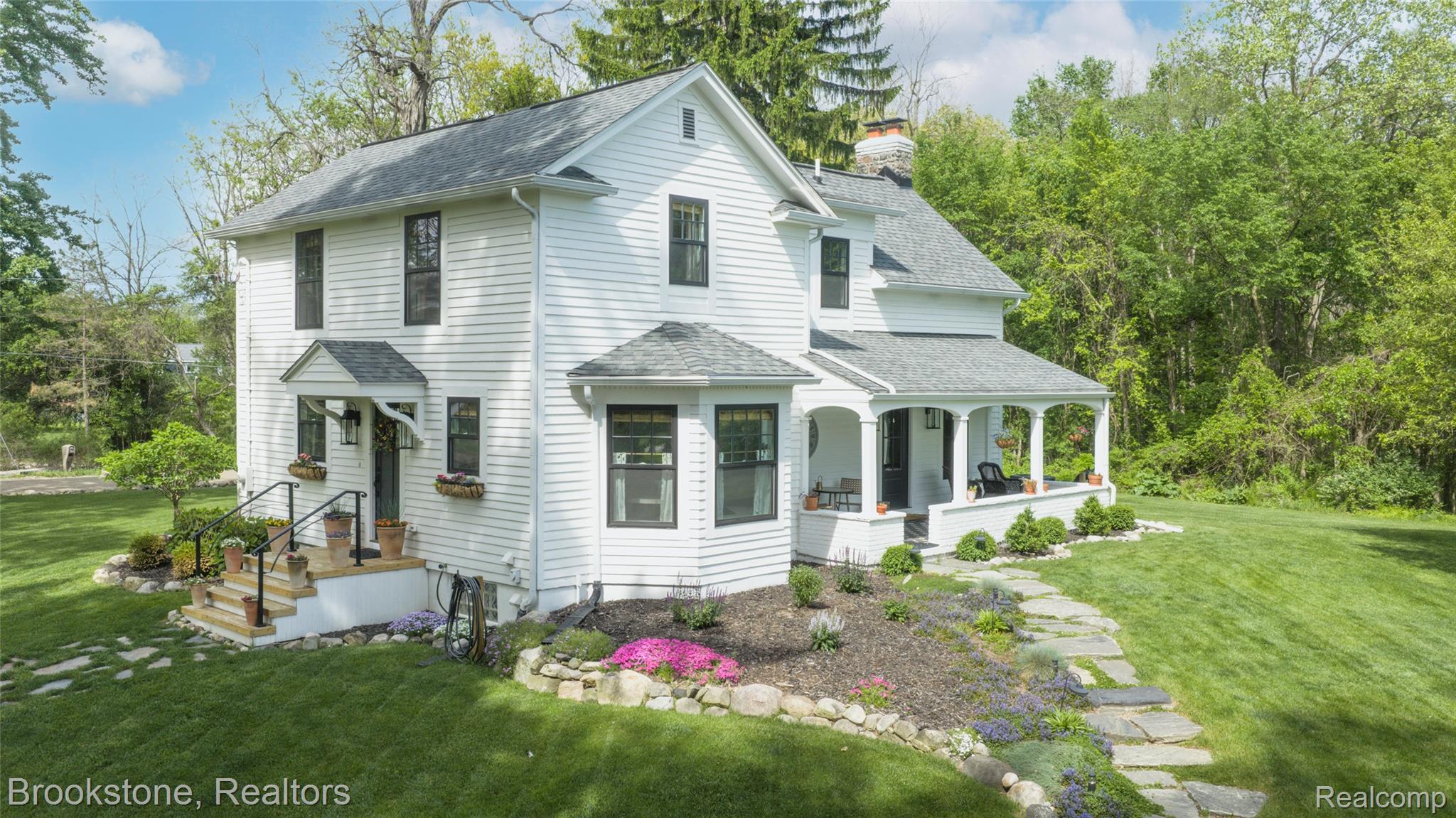 8322 Buckell Lake Road Holly, MI 48442 - Photo 20 of 58 Simply gorgeous