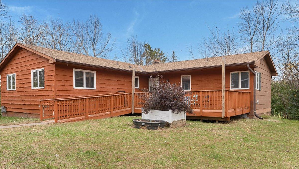 310 5th Street Northeast Milaca, MN 56353 - Photo 4 of 44