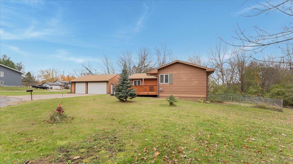 310 5th Street Northeast Milaca, MN 56353 - Photo 6 of 44