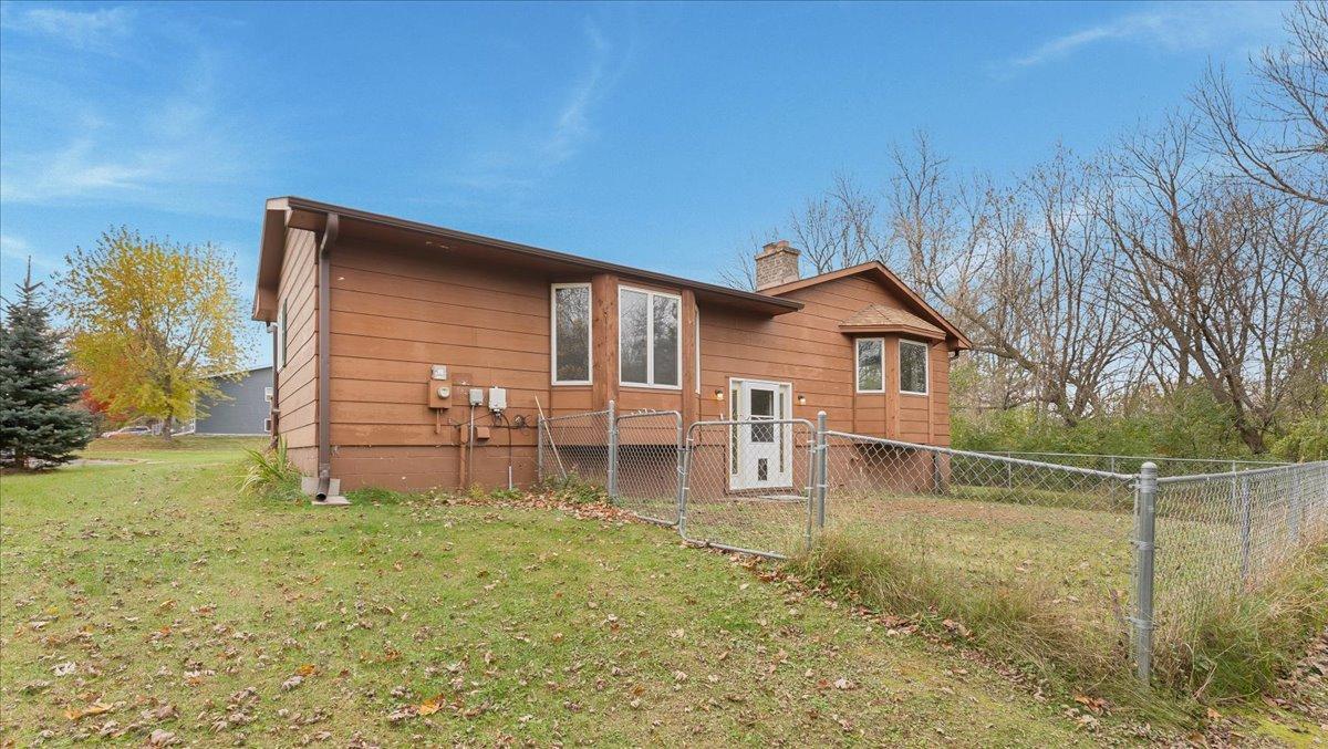 310 5th Street Northeast Milaca, MN 56353 - Photo 8 of 44