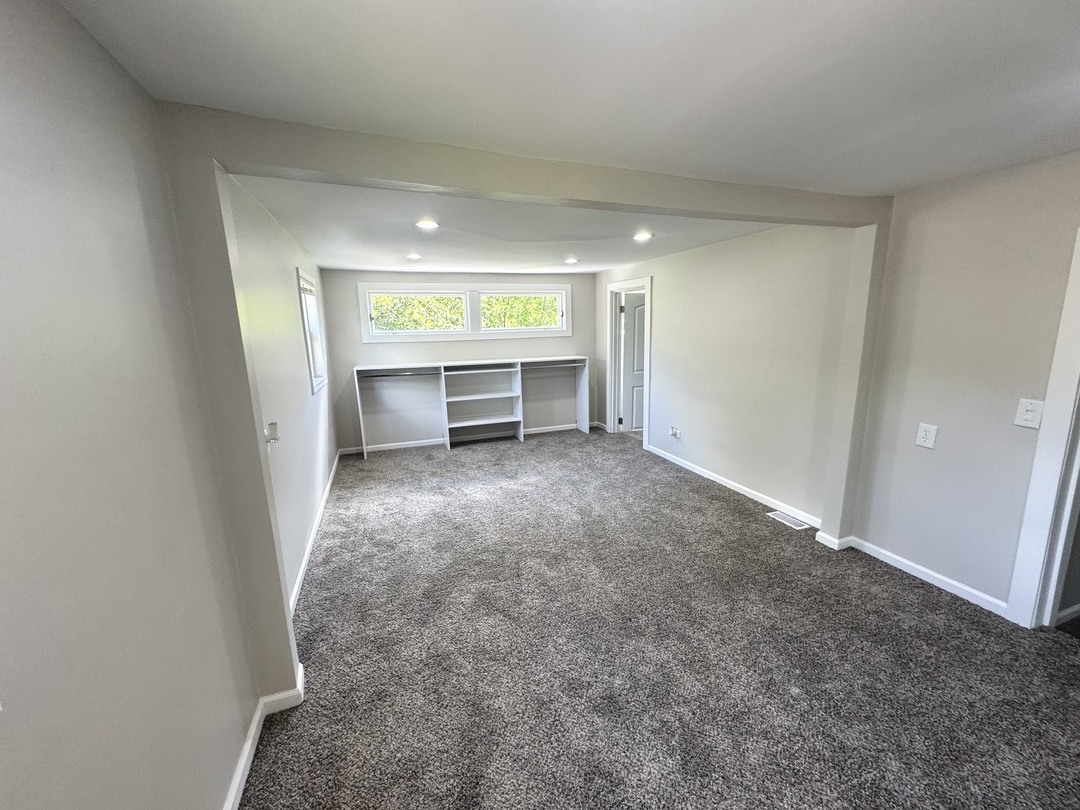 42145 North Kenosha Road Zion, IL 60099 - Photo 27 of 50