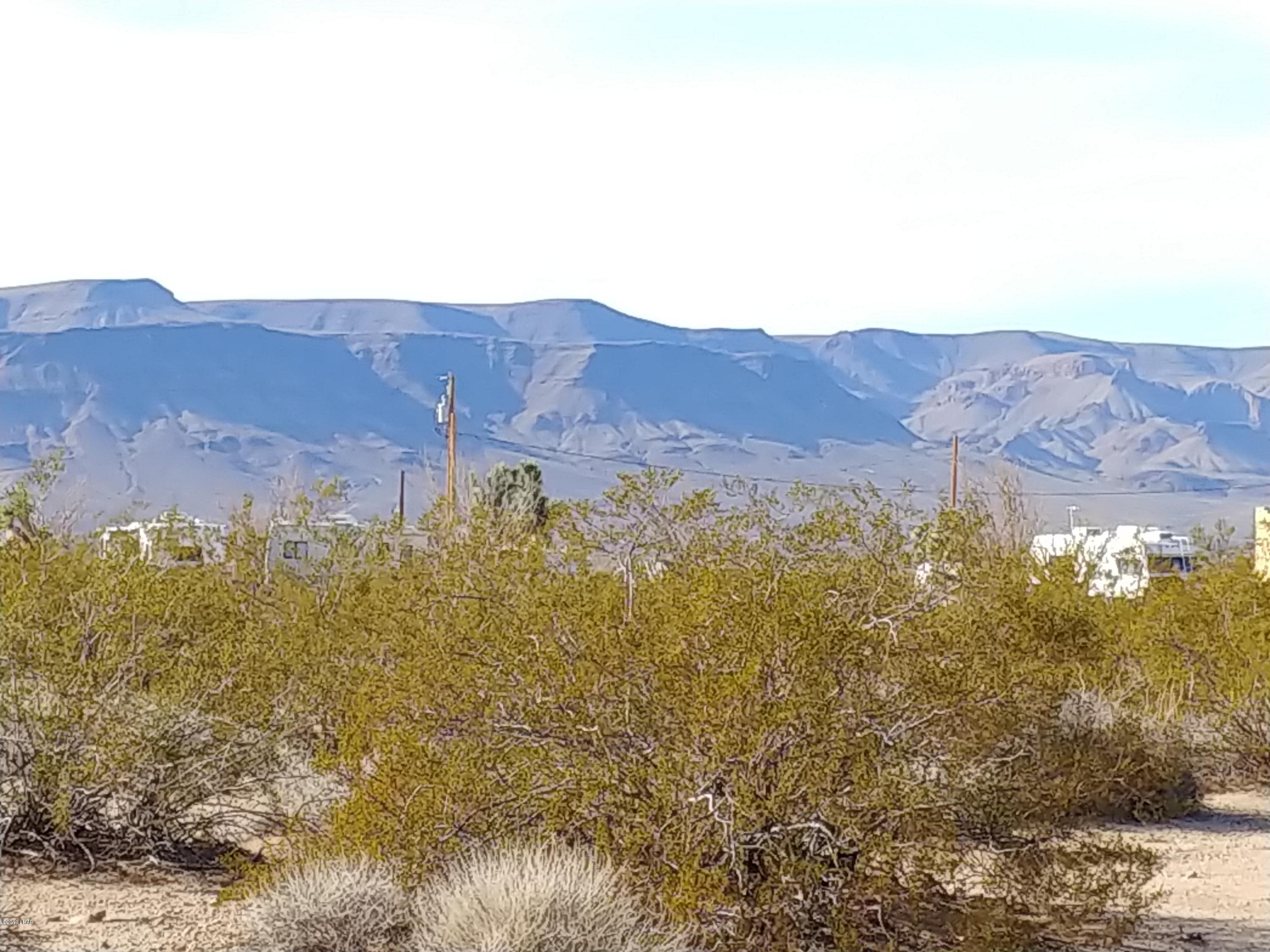 Lot 5 Castle Butte Road Yucca, AZ 86438 - Photo 1 of 6 1209181449a