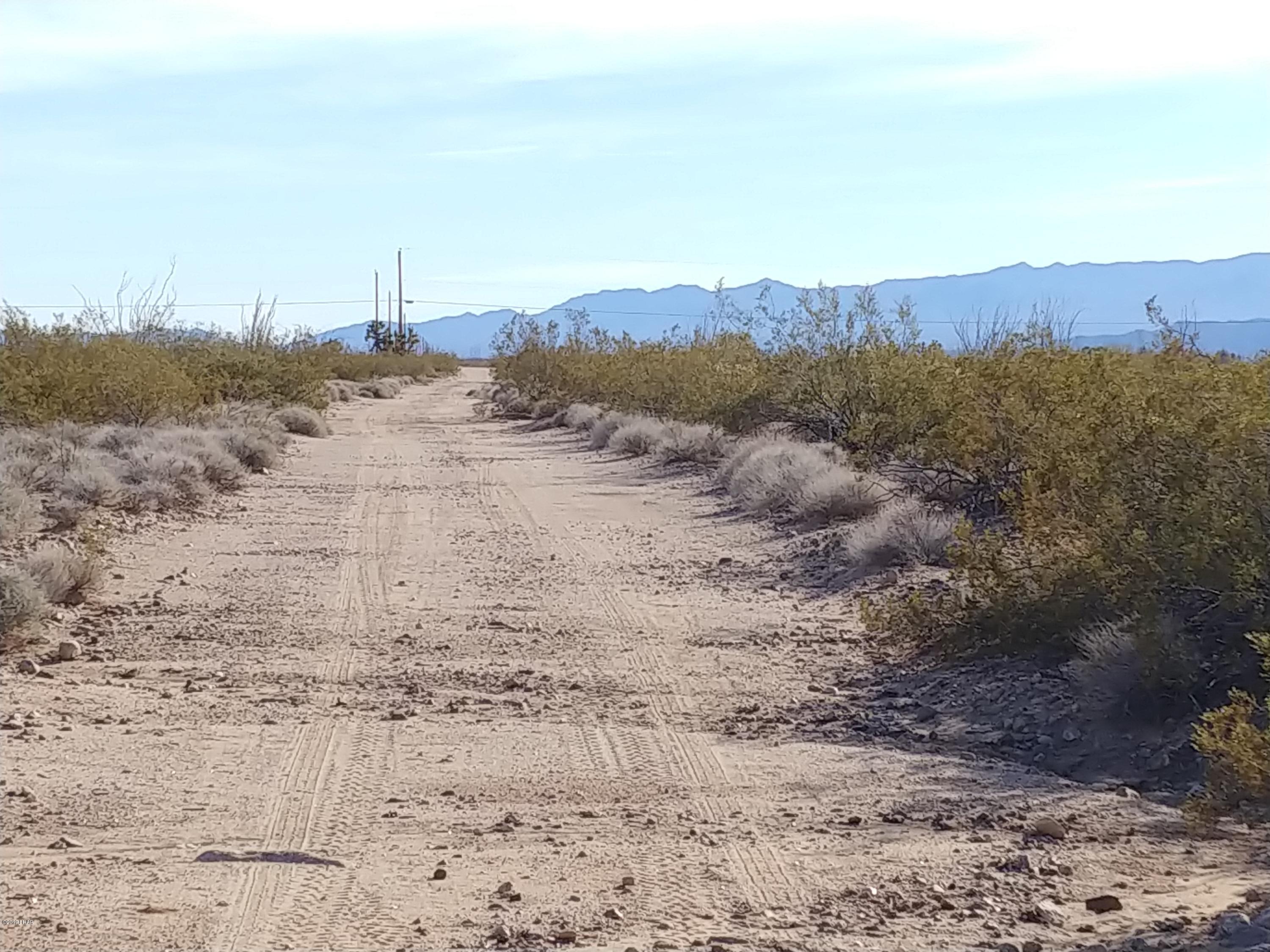 Lot 5 Castle Butte Road Yucca, AZ 86438 - Photo 3 of 6 1209181450e