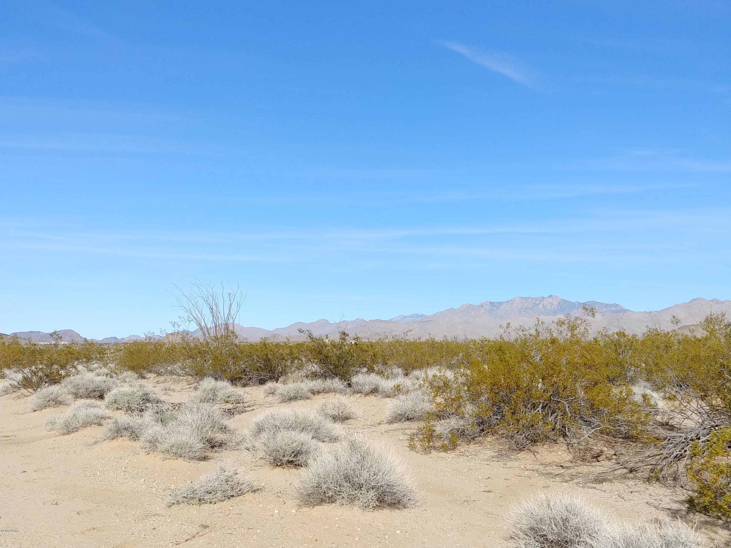 Lot 5 Castle Butte Road Yucca, AZ 86438 - Photo 5 of 6 1209181450