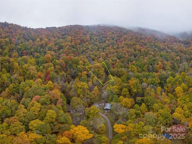 $15,000 | 0 Sleepy Hollow Lane, Unit 14, Canton, NC 28716