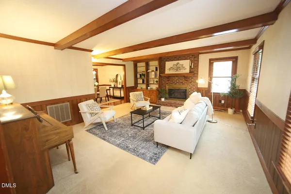 $650,000 | 305 Melanie Lane, Cary, NC 27511