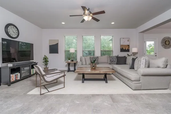 $2,750 | 1217 Naranjo Drive, Georgetown, TX 78628