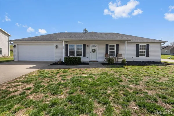 $250,000 | 550 Sara Street, Jackson, MO 63755