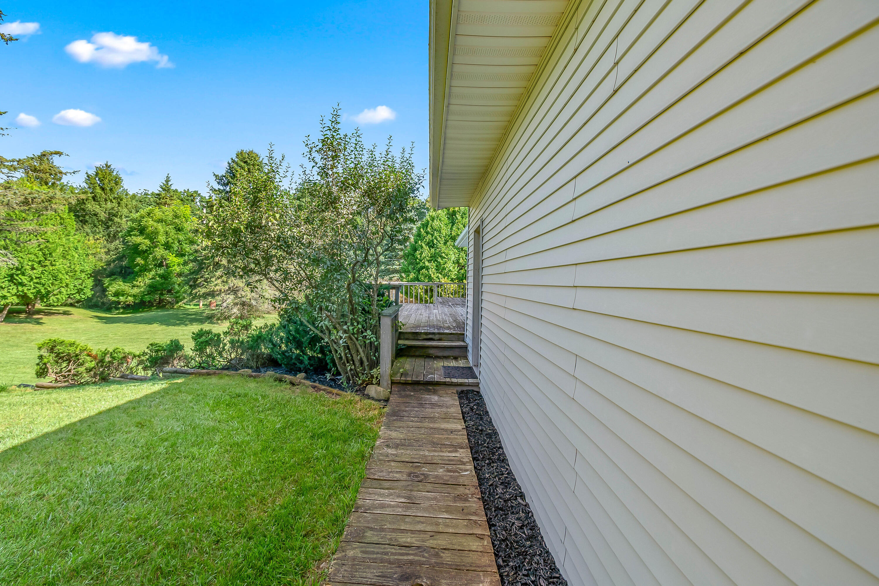 1830 Noon Road Jackson, MI 49201 - Photo 25 of 69 31
