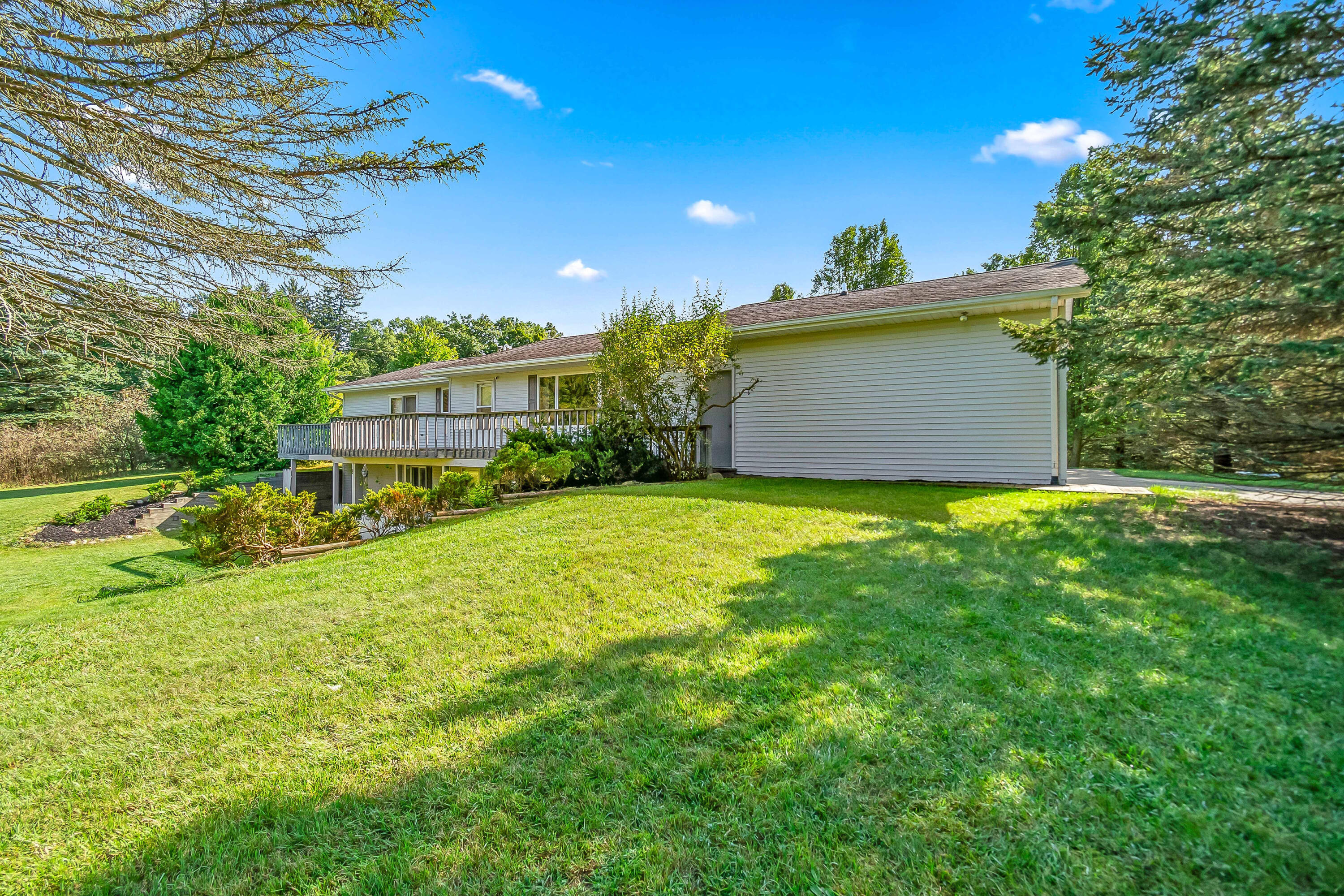 1830 Noon Road Jackson, MI 49201 - Photo 28 of 69 34