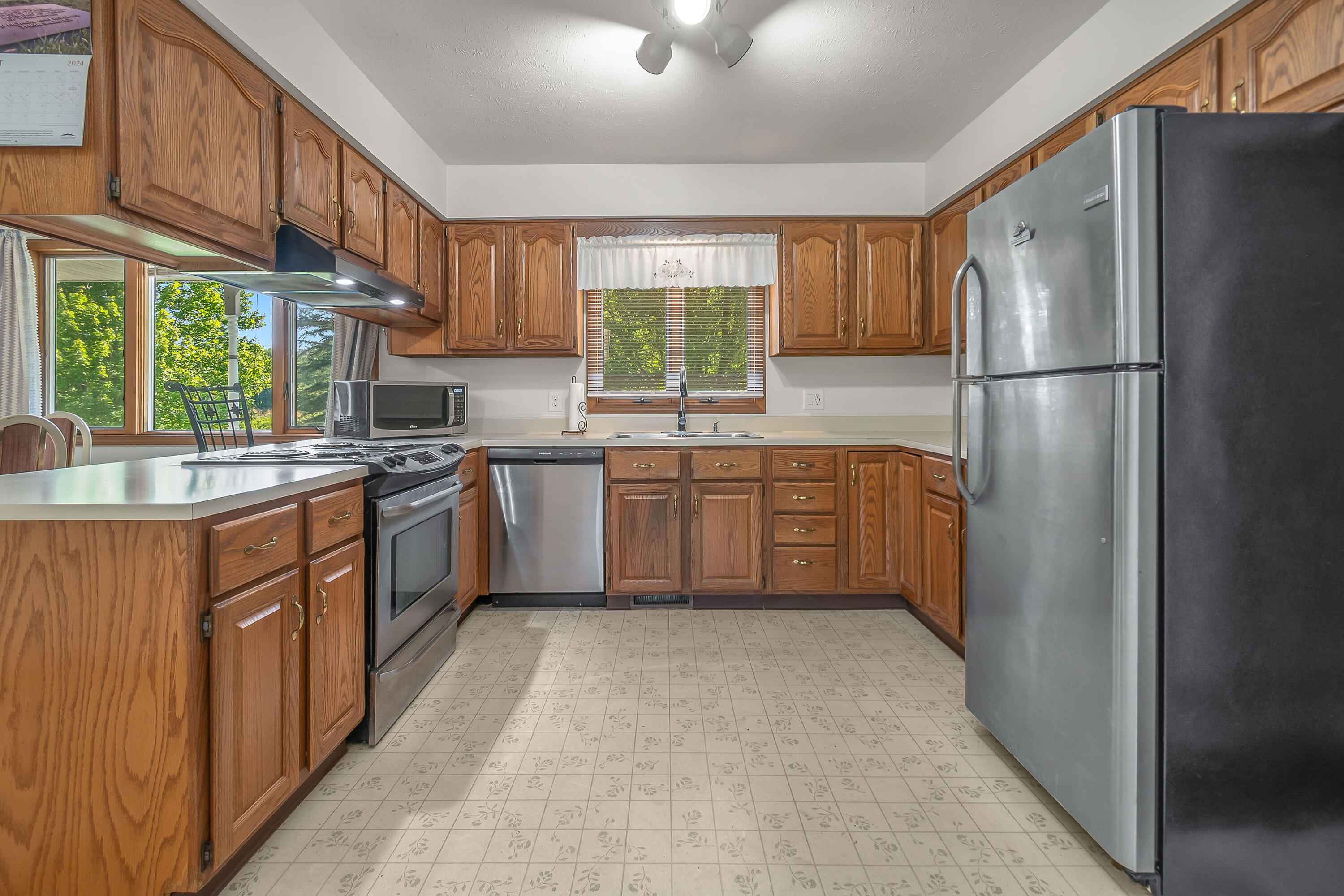 1830 Noon Road Jackson, MI 49201 - Photo 41 of 69 47