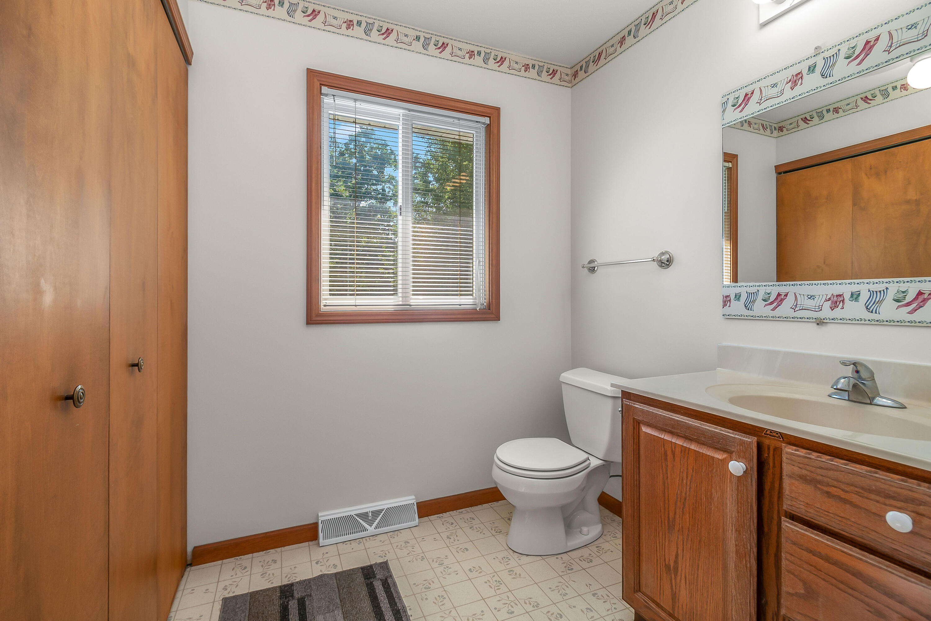 1830 Noon Road Jackson, MI 49201 - Photo 45 of 69 51