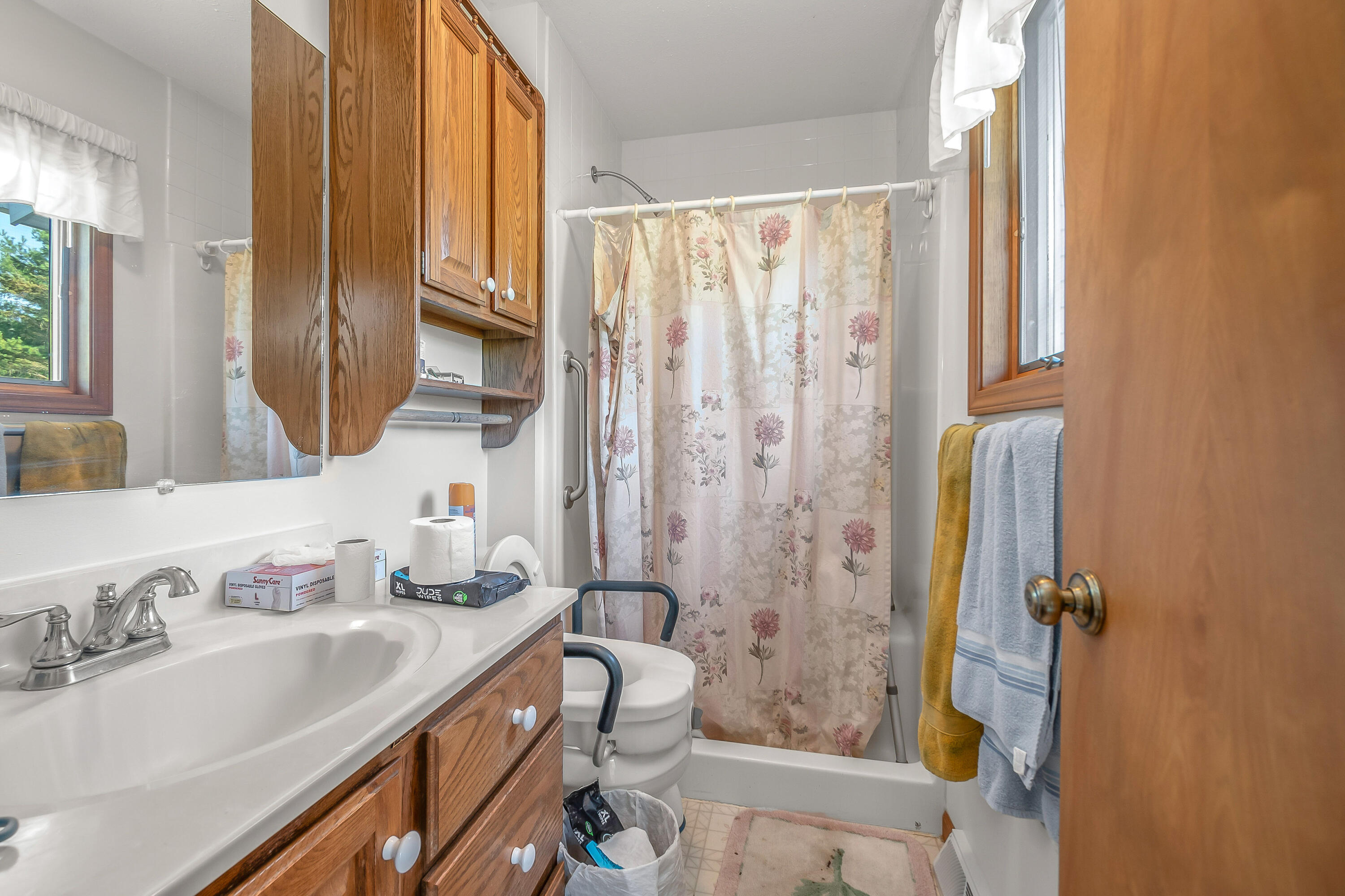 1830 Noon Road Jackson, MI 49201 - Photo 51 of 69 57